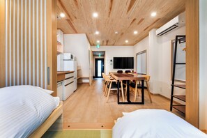 4 Schlafzimmer, Bügeleisen/Bügelbrett, kostenloses WLAN, Bettwäsche