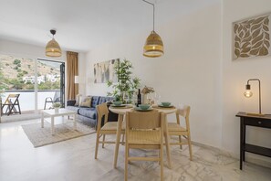 Interior - Private Rooftop Terrace with Bar & Pool near to Torrequebrada Beach (Benalmádena)
