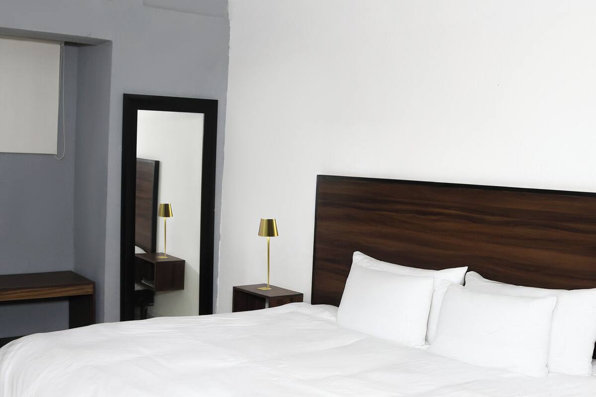 Comfort Double or Twin Room | Free WiFi