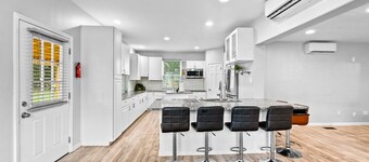 Family Getaway 4BR w/ Game Loft & Fire Pit