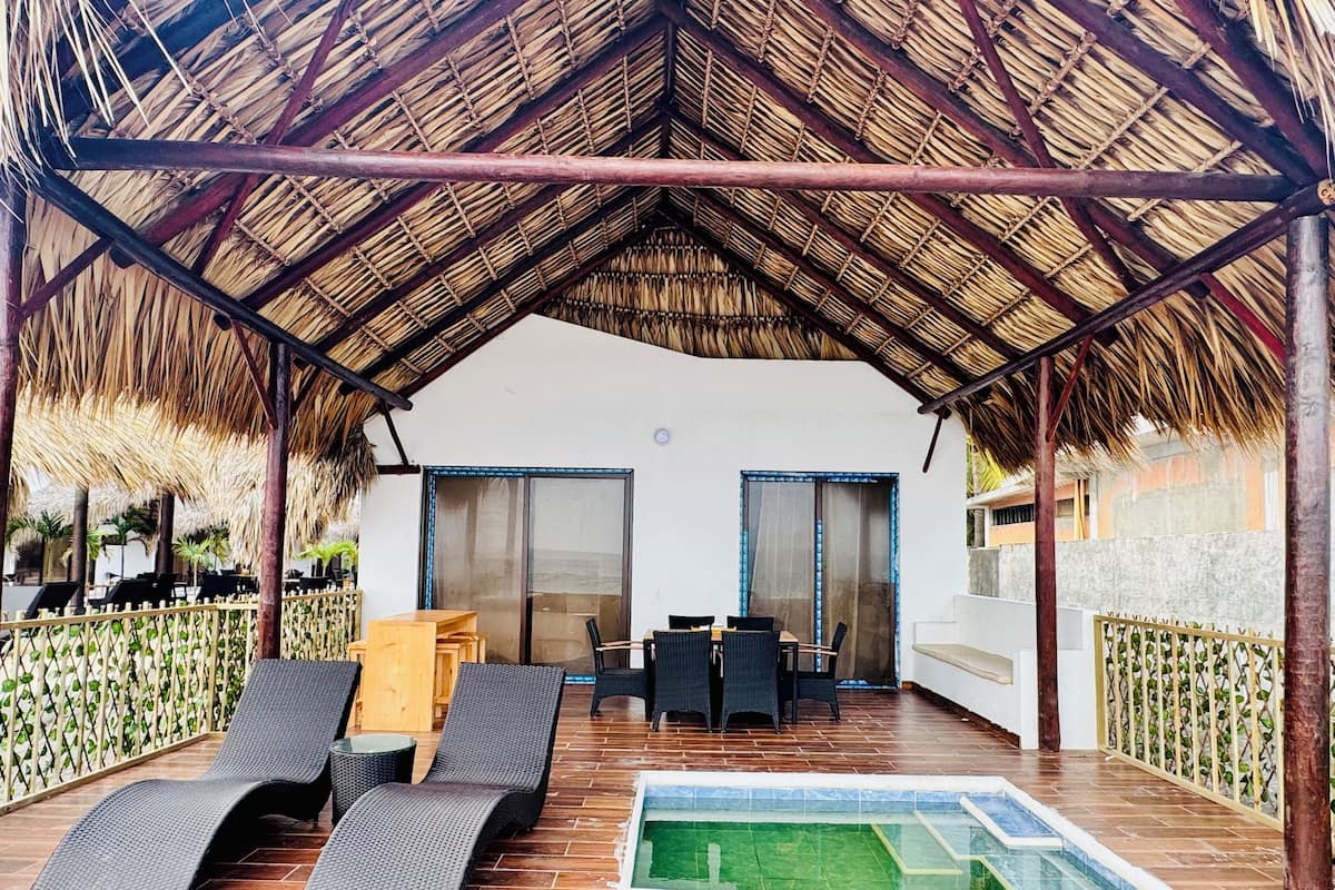 Family Bungalow, Sea View