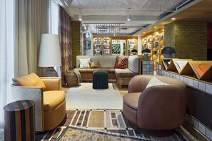 Interior - Blueground | Columbia Heights, pool, nr Meridian Hill Park (Washington, D.C.)