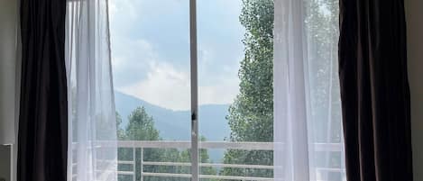 高級公寓, 山谷景觀 | 書桌、免費無線上網