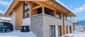 Lovely ski in-ski out lodge with infrared sauna
