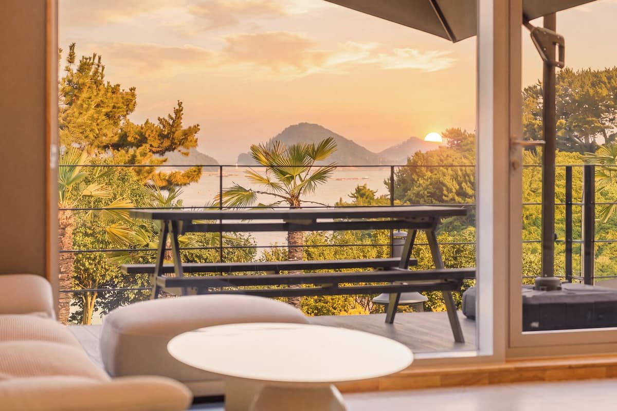Basic Room, 2 Bedrooms (Orda 2 (Half Ocean View / Pool Villa)) | 2 bedrooms, WiFi (free)