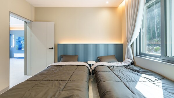 Basic Room, 2 Bedrooms (Orda 1 (Ocean View / Pool Villa)) | 2 bedrooms, free WiFi - Namhae Orda Pool Villa (Namhae)