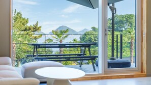 基础客房, 2 间卧室 (Orda 2 (Half Ocean View / Pool Villa)) | 2 多间卧室、免费 WiFi