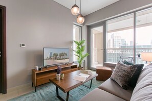 Fernseher, Stereoanlage