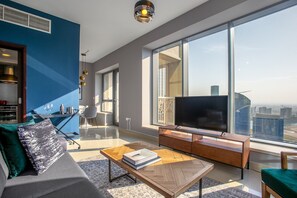 Télévision, chaîne hi-fi