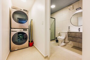Hair dryer, towels - Amazing Sea View w/ Private Pool, 2 bed, 4 people (KoeriBoeri)