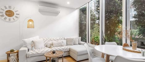 Télévision, espaces bureaux