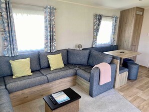 TV, offices - The Bolt Hole Polperro (Polperro)