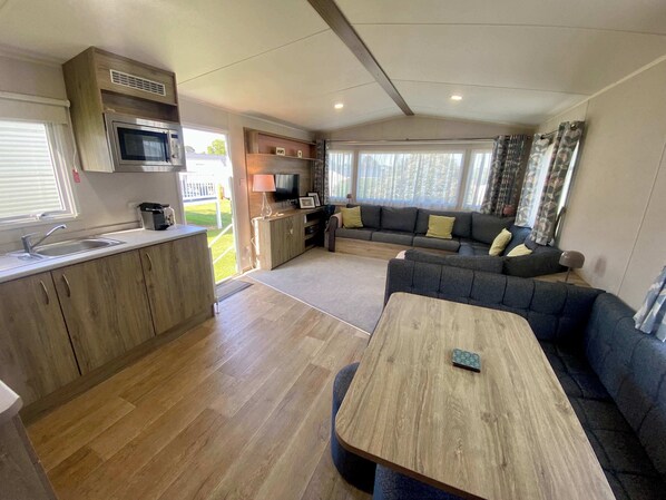 TV, offices - The Bolt Hole Polperro (Polperro)