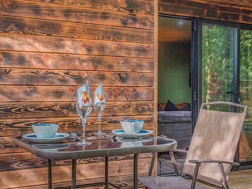 The Lodge in the Woods