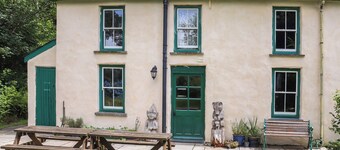 Farm House - UK50262