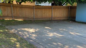 Enceinte de lâhĂ©bergement