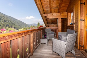 Property grounds - Apartment 'Simon' with Mountain View, Balcony and Wi-Fi (Welschnofen)