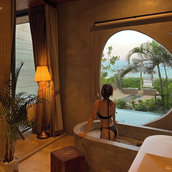 Sea | Bathroom | Designer toiletries, hair dryer, towels, soap - DEMI III Demi the third (Pranburi)