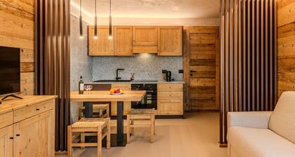 Beautiful apartment for 6 guests with WIFI, TV and balcony