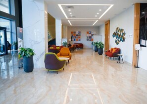 Pintu masuk interior