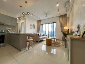 Superior Apartment, 3 Bedrooms, Balcony, City View | Living area - Trion Residence by Emily in Town (Kuala Lumpur)
