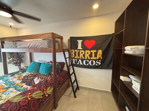 3 bedrooms, WiFi