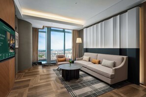 Superior Studio Suite, City View | Free minibar, in-room safe, blackout curtains, soundproofing - MaxX Harbour-view Qingdao (Qingdao)