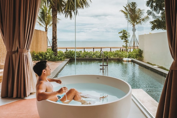 Fuyu | Deep soaking bathtub