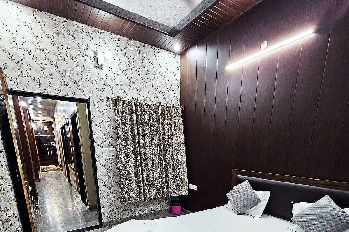 Quarto casal luxo | Wi-Fi de cortesia
