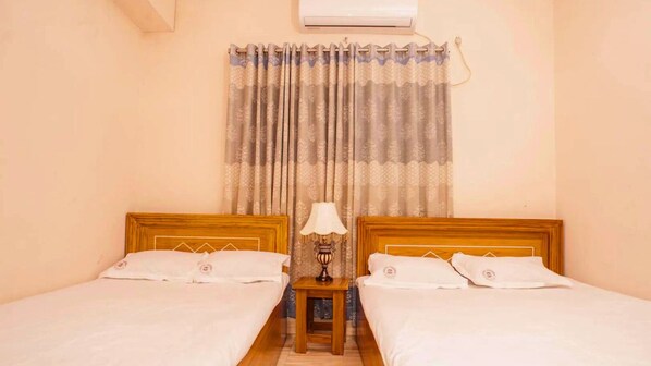 Standard Quadruple Room | Wi-fi percuma