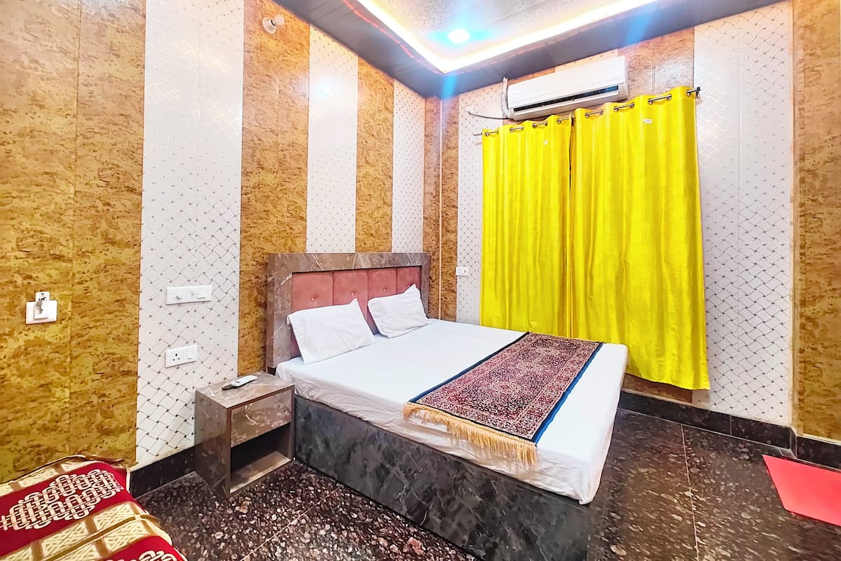 Deluxe Double Room, Multiple Beds, Air conditioning