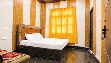 Deluxe Double Room, Multiple Beds, Air conditioning | View from room