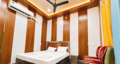Hotel Namo Ji Palace Ayodhya