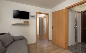 Family Apartment, 1 Bedroom (Vikys Place 1) | Living area