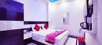 Hotel Hanuman Palace Ayodhya