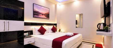 Chambre Deluxe double, climatisation | Literie hypoallergénique, bureau, accès au Wi-Fi (inclus)