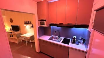 Hervidor eléctrico y olla para cocinar langostas