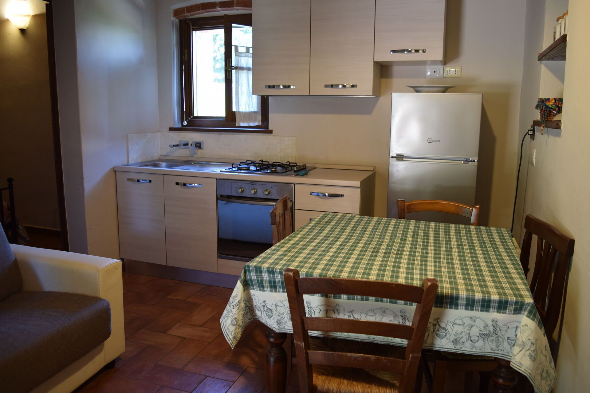 Autumn, Kitchen, Spring, Summer