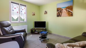 TV - La Haute Musse by Interhome (La Plaine-sur-Mer)