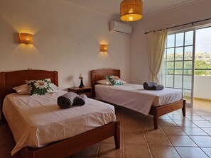 Desk, Internet - Elisia - VIP Properties by Interhome (Albufeira)