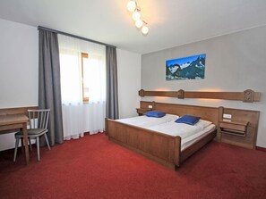 3 bedrooms, Internet - Chalet Alpin by Interhome (Kaprun)