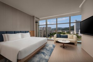 Desk - Days Hotel by Wyndham Zhuhai Jinwan (Zhuhai)