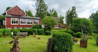 Apartment 'Zur-kleinen-Auszeit' with Private Garden and Wi-Fi