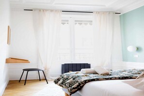 3 chambres, fer et planche à repasser, Wi-Fi gratuit, draps fournis