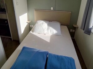 3 bedrooms, individually furnished