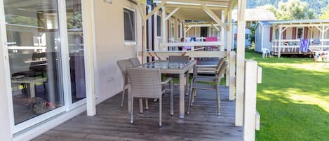 Mobile Home | Balcony