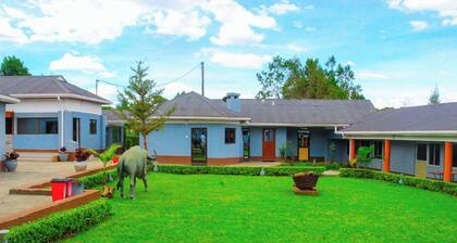 Holiday Premier Hotel