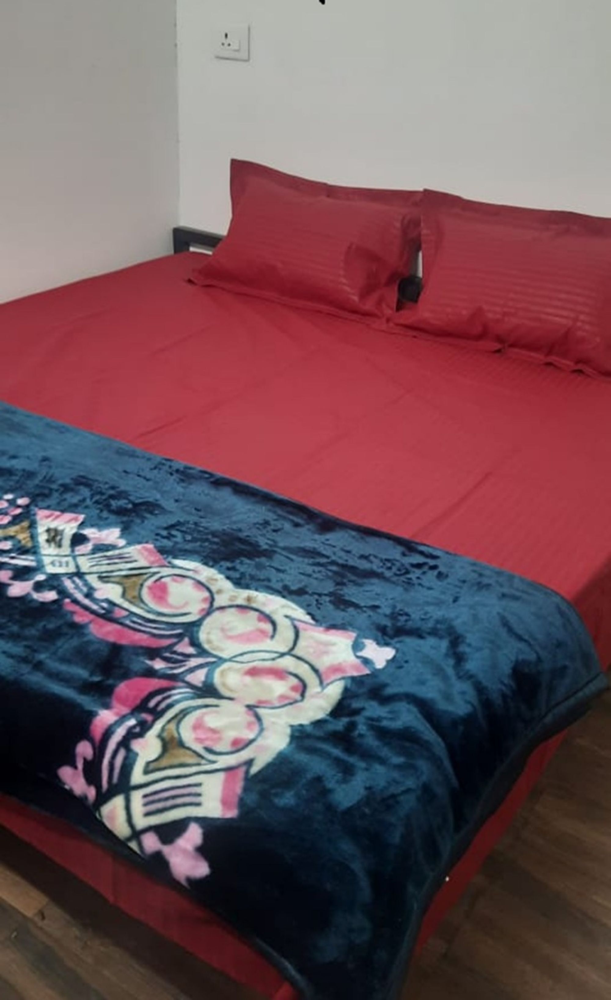 Family Room, Mountain View | Rollaway beds, free WiFi, bed sheets