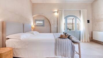 6 chambres, fer et planche à repasser, lit parapluie, Wi-Fi gratuit