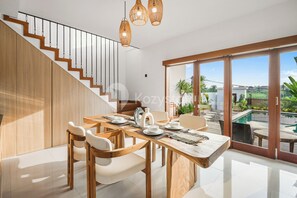 Villa, 3 habitaciones, vista al jardín | Área de sala de estar | Smart TV, Netflix y servicios de streaming 